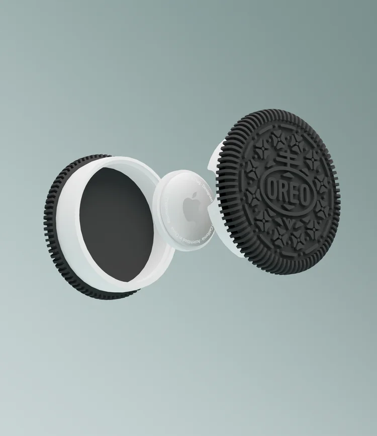 OREO COOKIE AIRTAG HOLDER: KEYCHAIN AND REGULAR VERSION FOR YOUR TRACKER